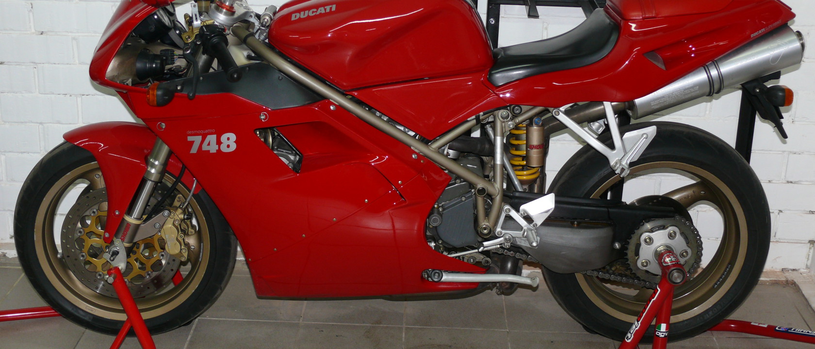 Реставрация Ducati 748S