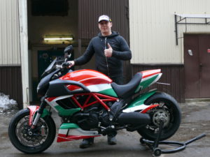 Ducati Diavel Tricolore от мастерской "desmoservice.ru"